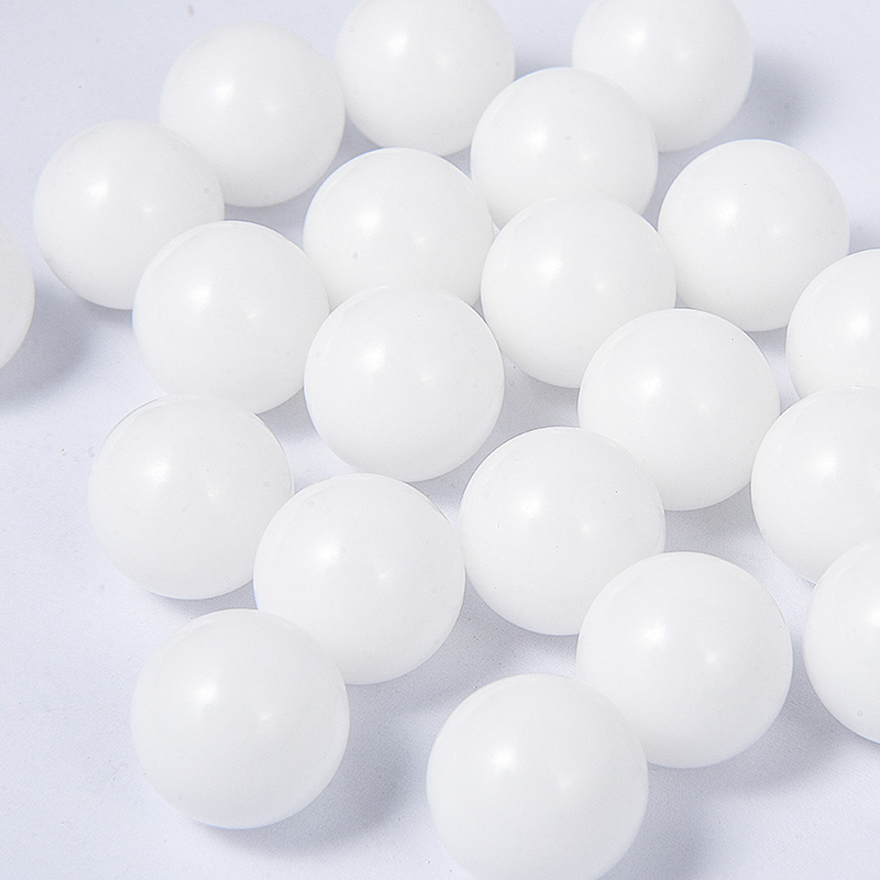 Solidum plastic balls