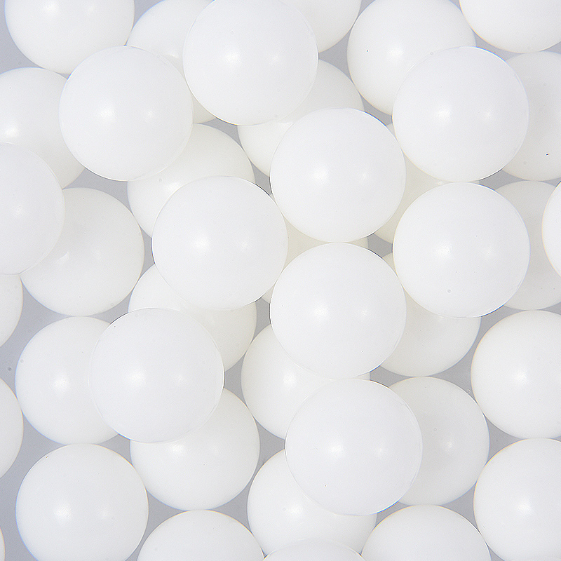 Plastic balls